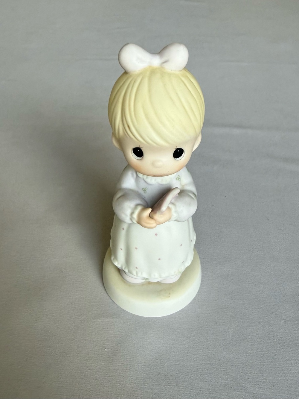 Precious Moments figurine “The Good Lord Always Delivers”